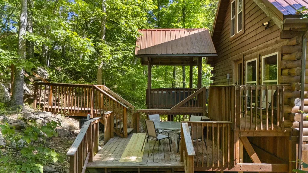 1751 Carabiner Circle Stanton KY 40380