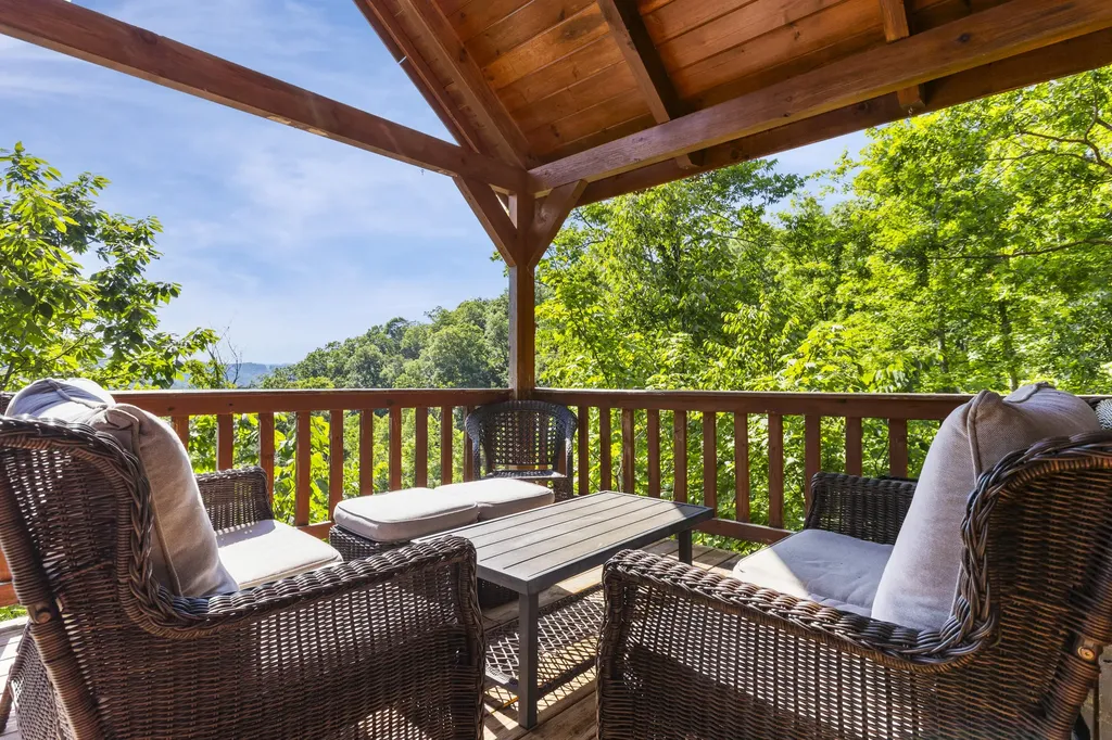 1751 Carabiner Circle Stanton KY 40380