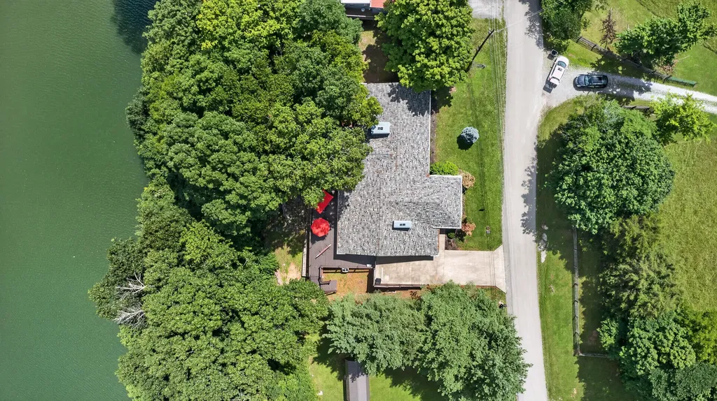 321 Herrington Woods Road Harrodsburg KY 40330