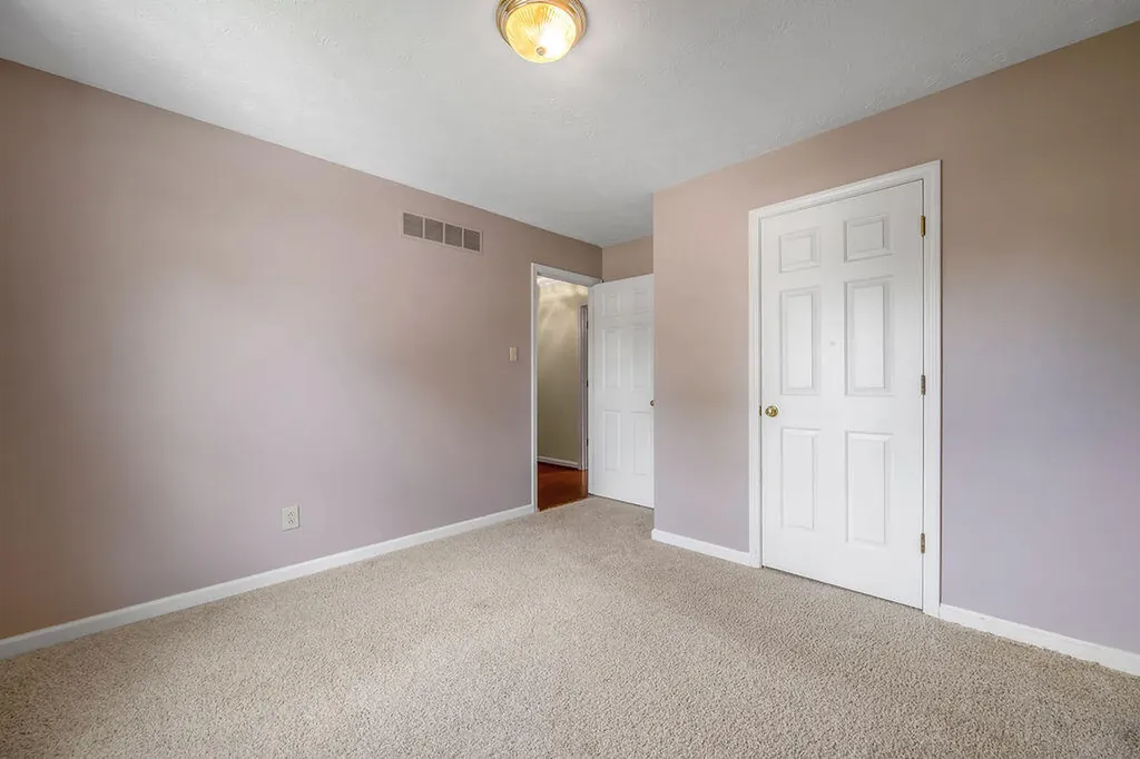 3304 Houndstooth Court Lexington KY 40515