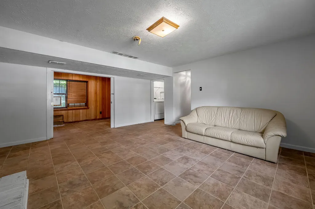 3304 Houndstooth Court Lexington KY 40515