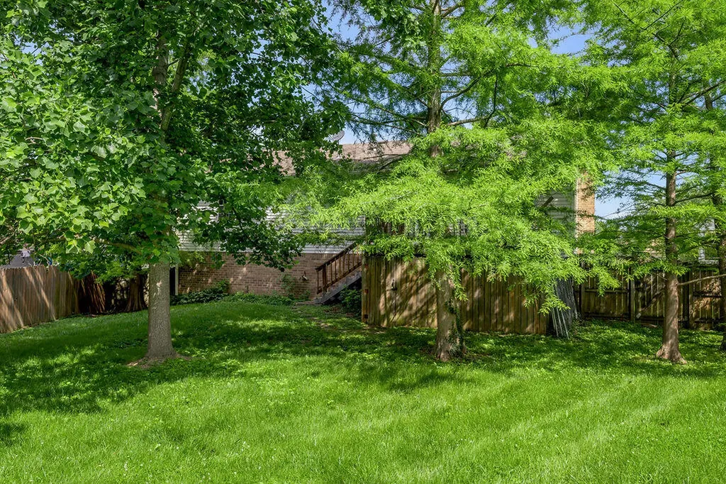 3304 Houndstooth Court Lexington KY 40515