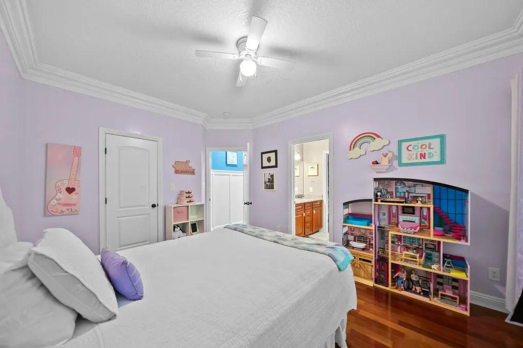118 Periwinkle Hill Road Cadiz KY 42211