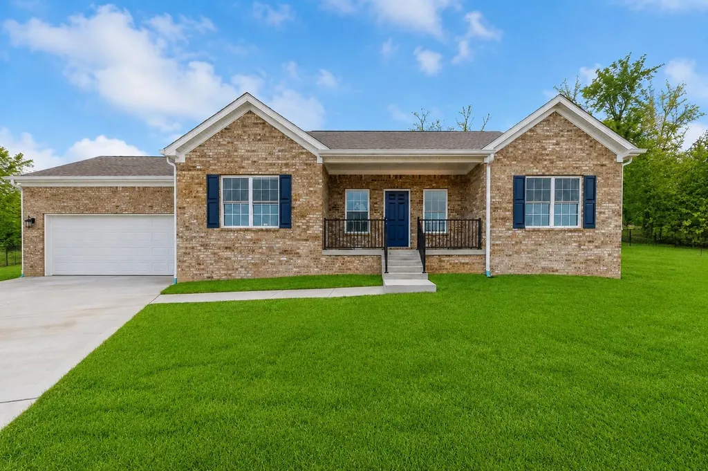 2070 Nathan Way Lawrenceburg KY 40342