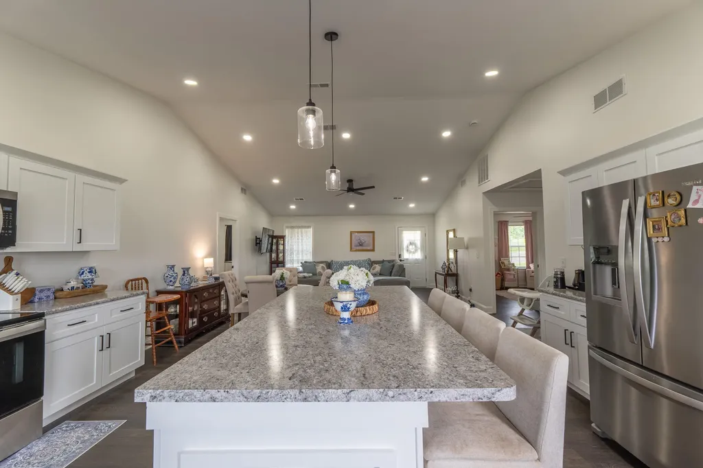 447 Highway 1676 Science Hill KY 42553