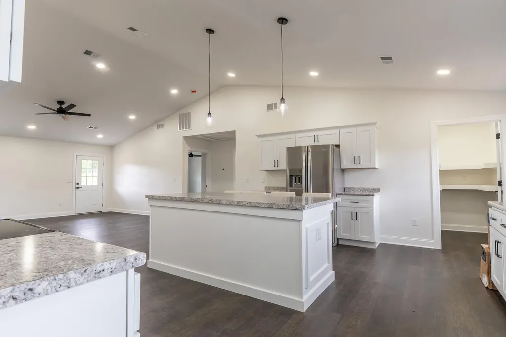 447 Highway 1676 Science Hill KY 42553
