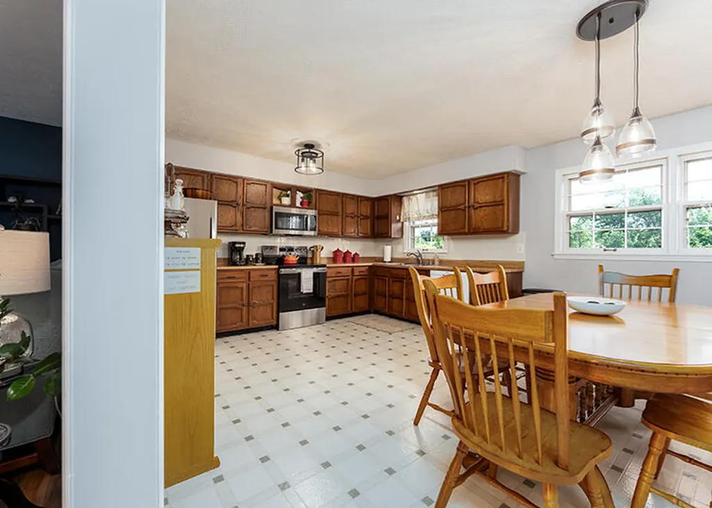 3700 Forest Green Drive Lexington KY 40517