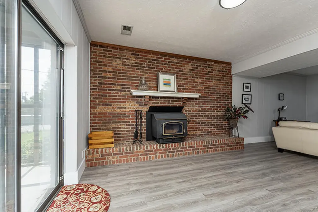 3700 Forest Green Drive Lexington KY 40517