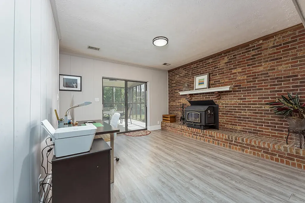 3700 Forest Green Drive Lexington KY 40517