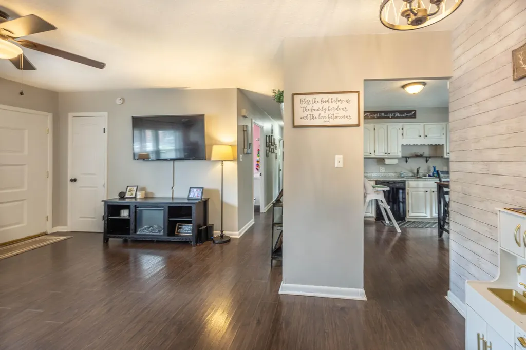 3006 Lynnwood Drive Paris KY 40361