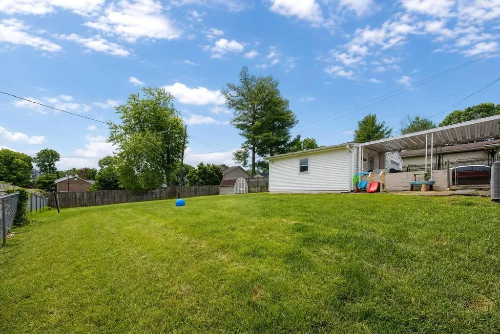 3006 Lynnwood Drive Paris KY 40361