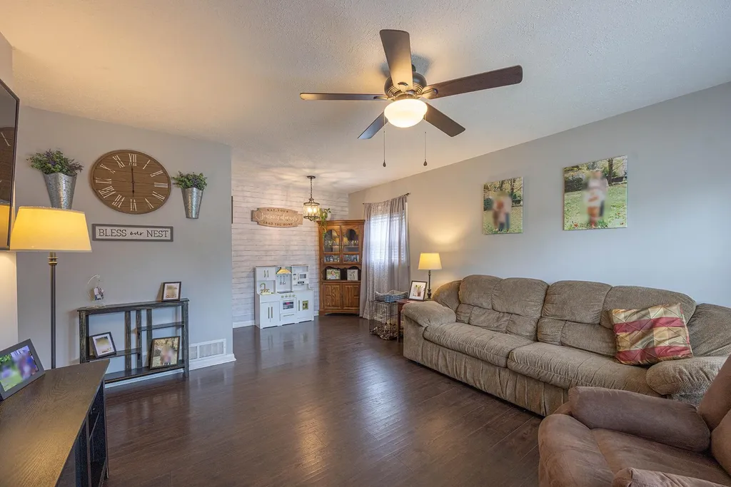 3006 Lynnwood Drive Paris KY 40361
