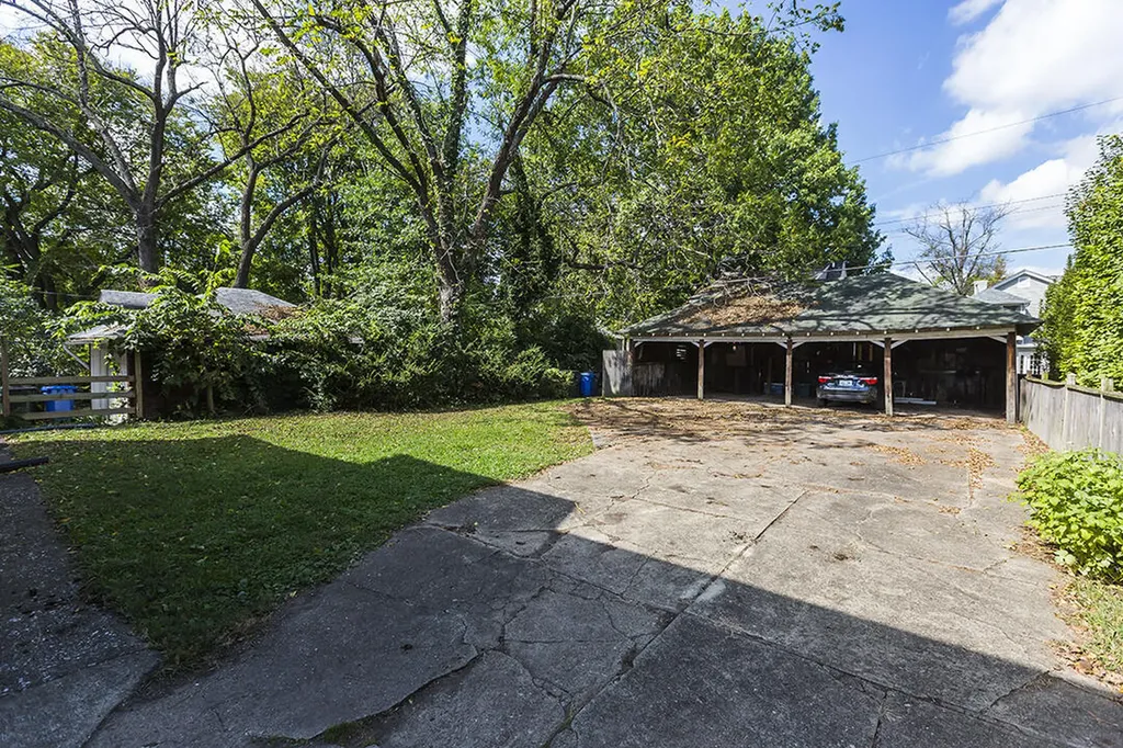 51 Mentelle Park Lexington KY 40502