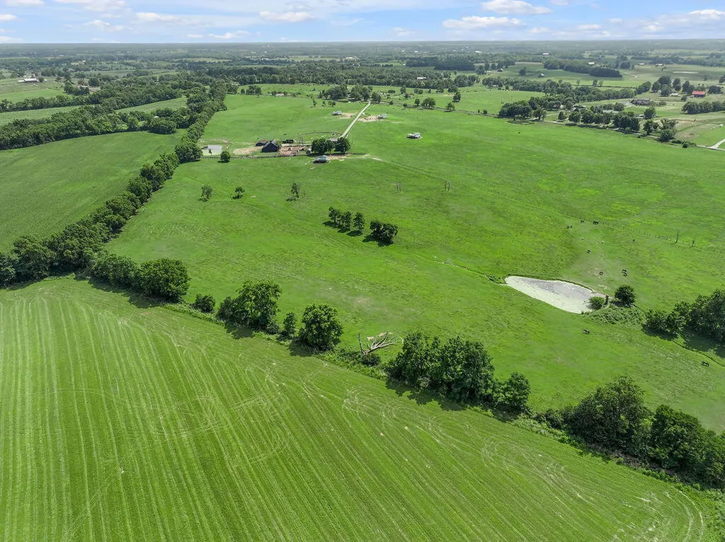 1378 Brentsville Road Paris KY 40361