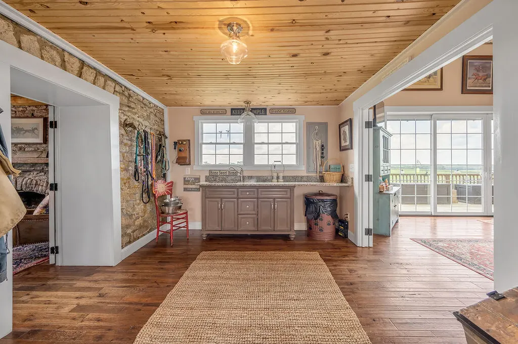 1378 Brentsville Road Paris KY 40361
