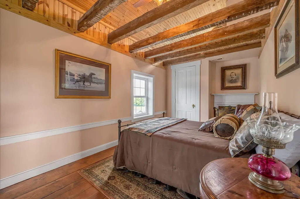 1378 Brentsville Road Paris KY 40361