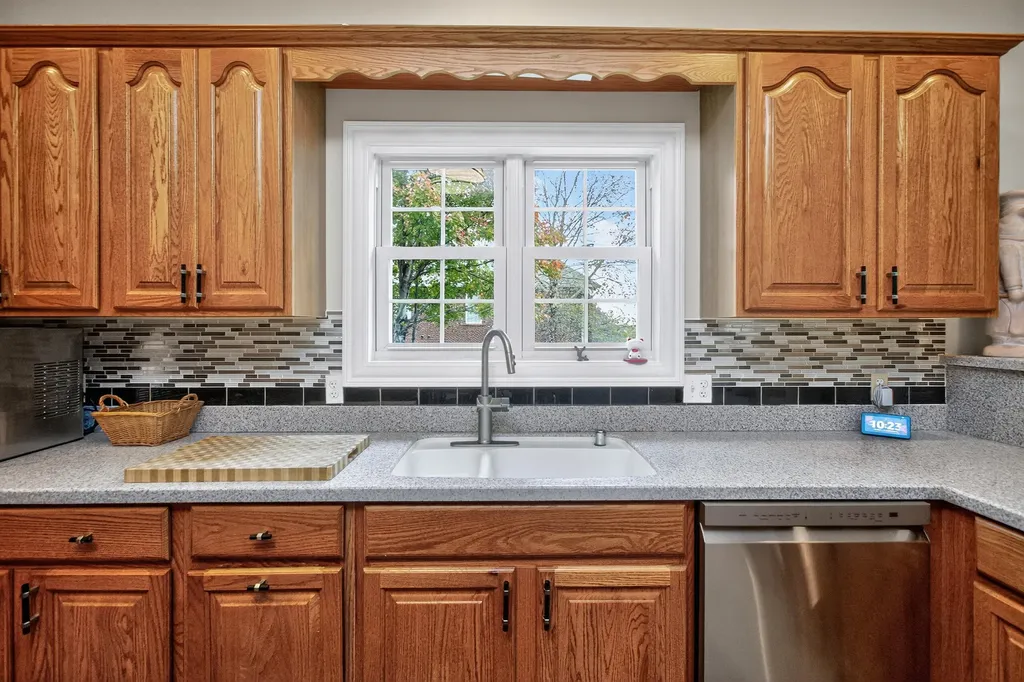 230 Rose Wood Drive Lebanon KY 40033