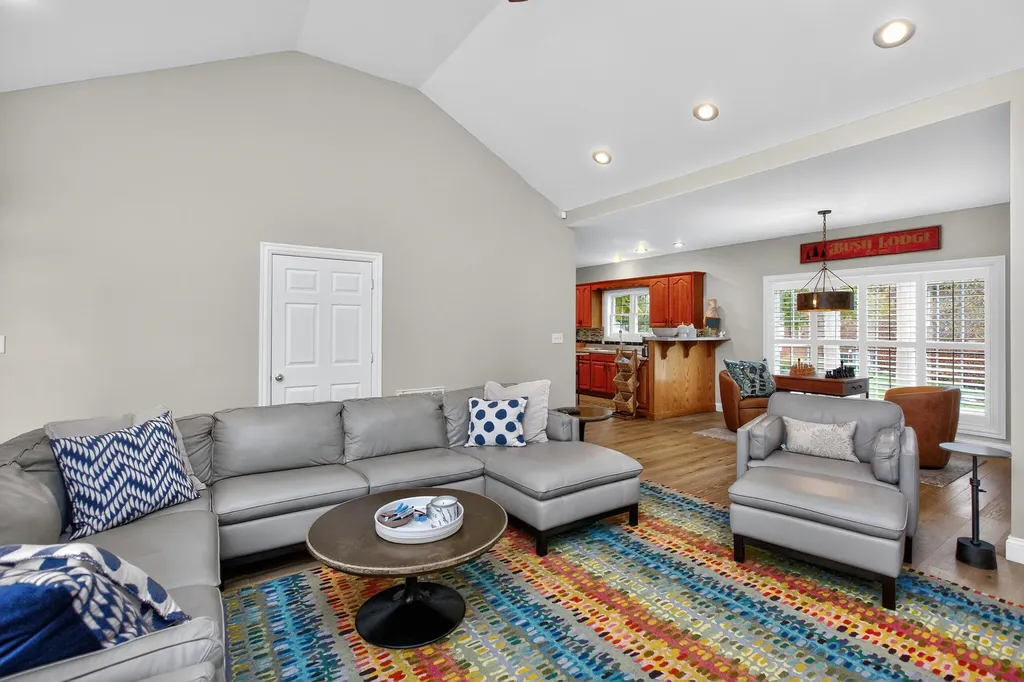 230 Rose Wood Drive Lebanon KY 40033