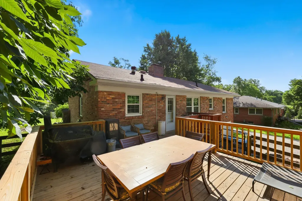 260 Swigert Avenue Lexington KY 40505