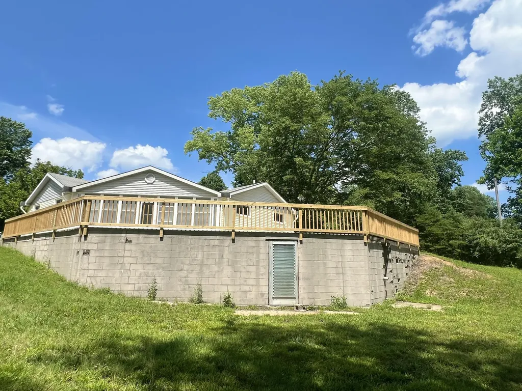 227 Little Louisville Road Jamestown KY 42629