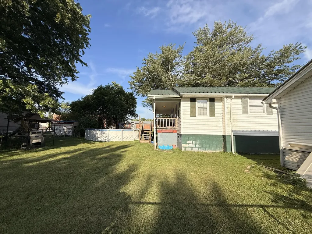 112 Jackson Street Barbourville KY 40906