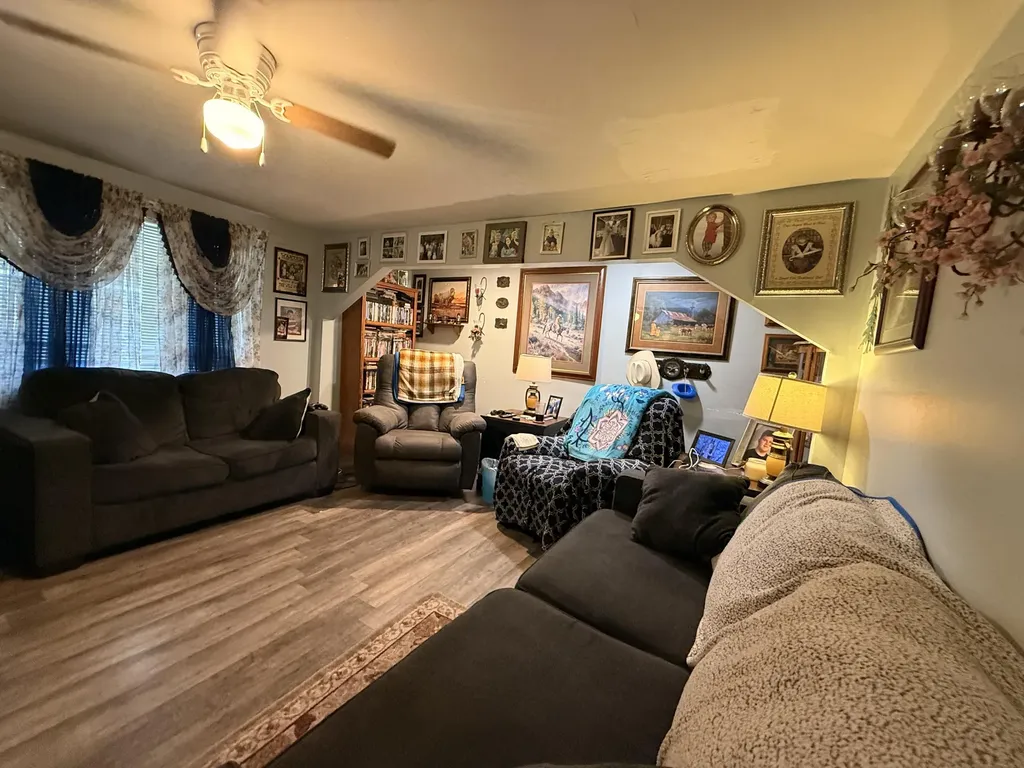 112 Jackson Street Barbourville KY 40906
