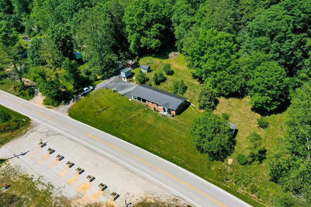 240 Us-421 Mckee KY 40447