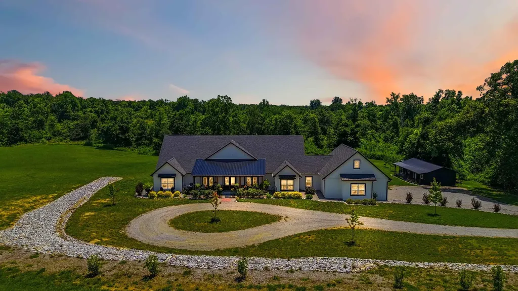 271 Bluegrass Meadows Somerset KY 42503