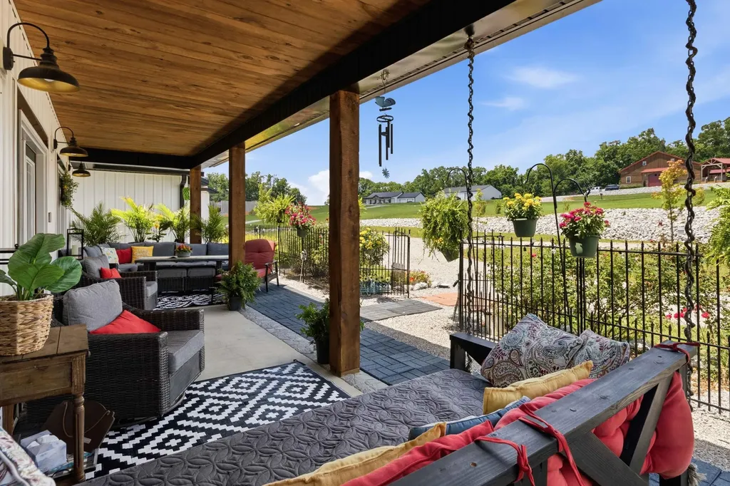 271 Bluegrass Meadows Somerset KY 42503