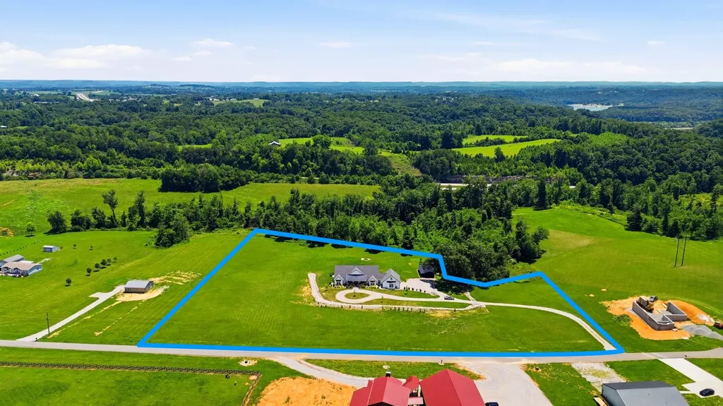 271 Bluegrass Meadows Somerset KY 42503