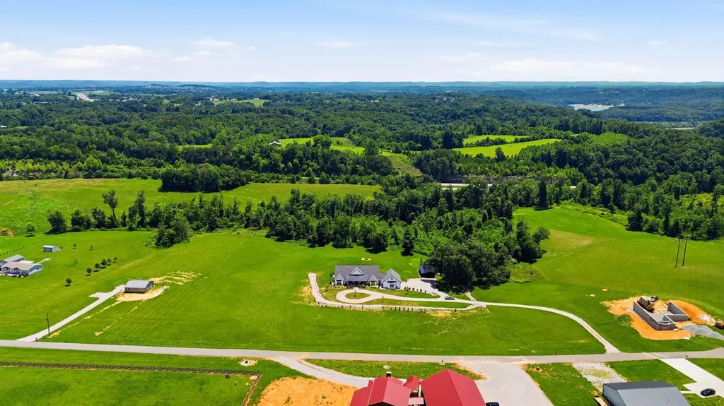 271 Bluegrass Meadows Somerset KY 42503