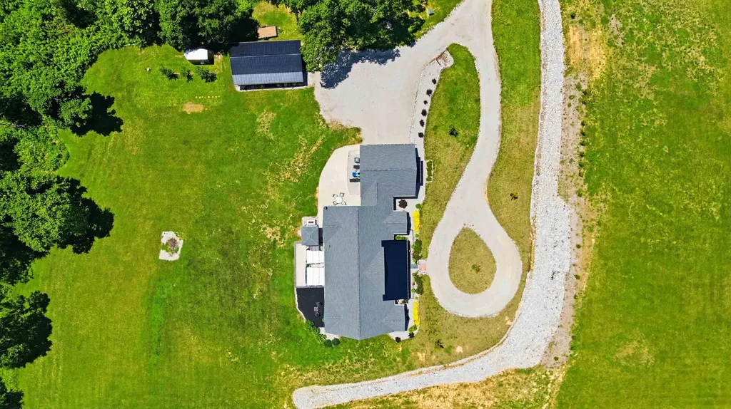 271 Bluegrass Meadows Somerset KY 42503