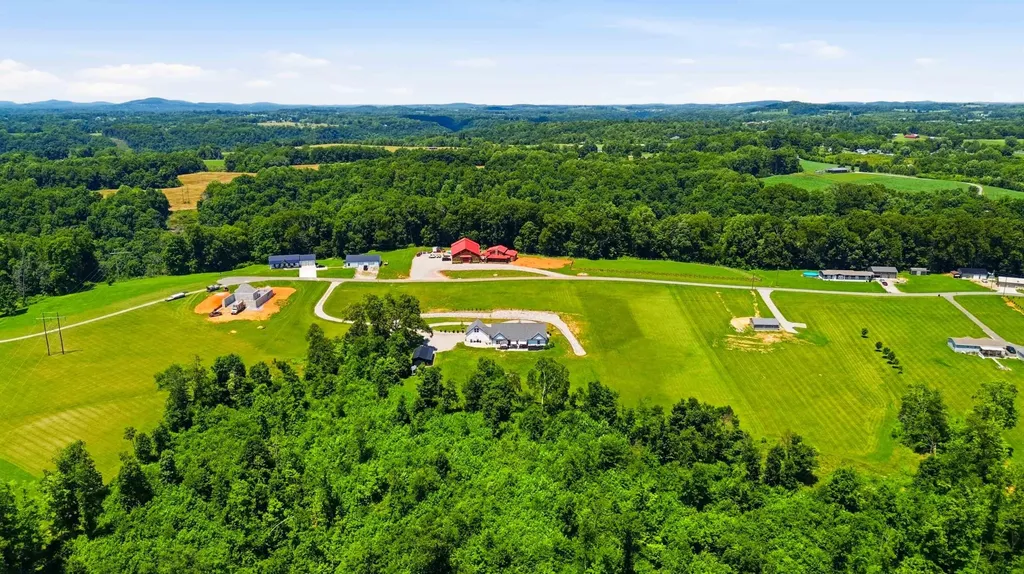 271 Bluegrass Meadows Somerset KY 42503