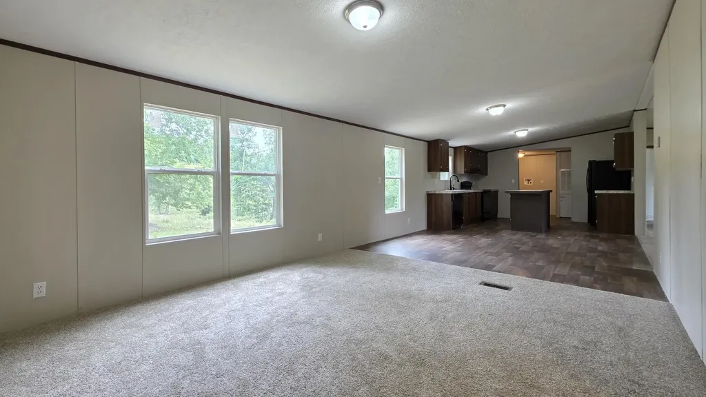 690 Huff School Road Mckee KY 40447