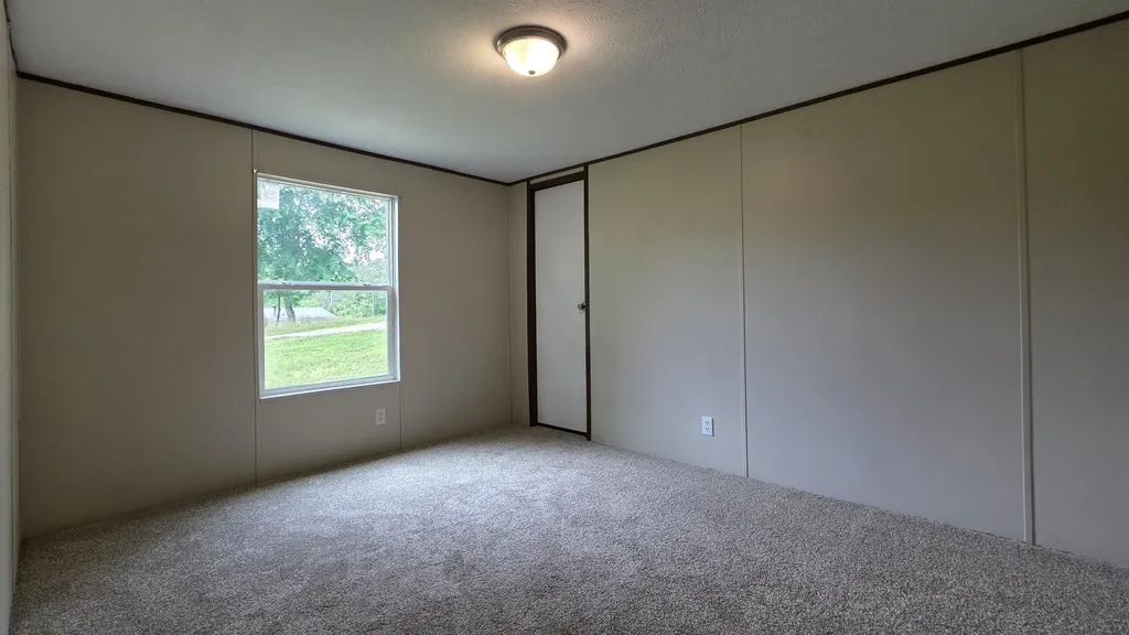 690 Huff School Road Mckee KY 40447
