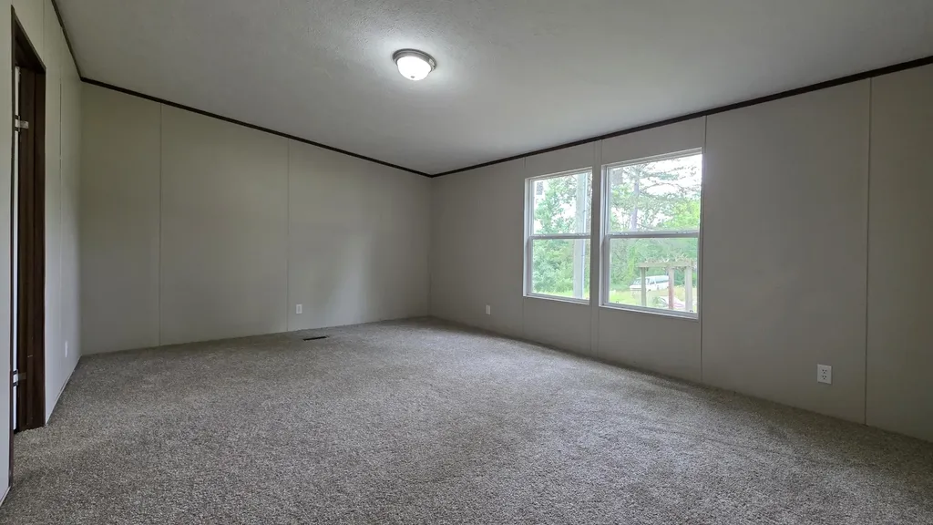 690 Huff School Road Mckee KY 40447