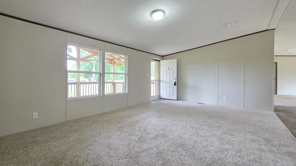 690 Huff School Road Mckee KY 40447