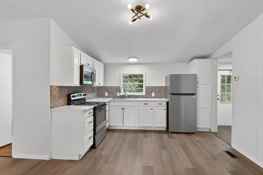 536 Pinkston Court Harrodsburg KY 40330