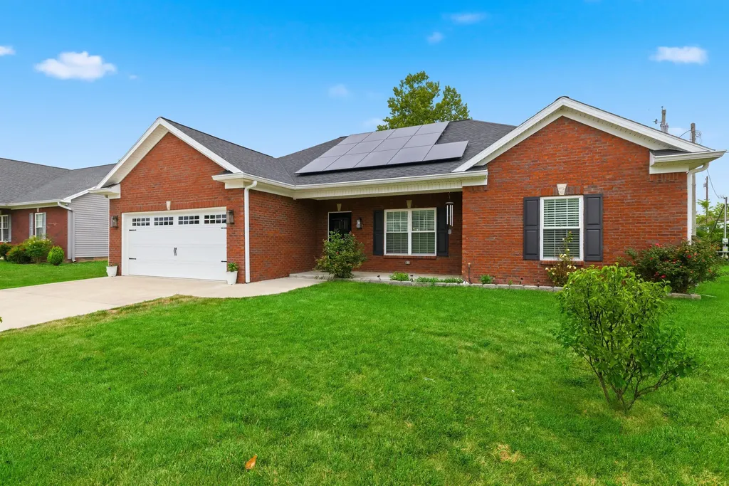 1040 Valhalla Drive Lawrenceburg KY 40342