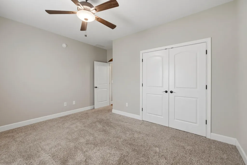1040 Valhalla Drive Lawrenceburg KY 40342