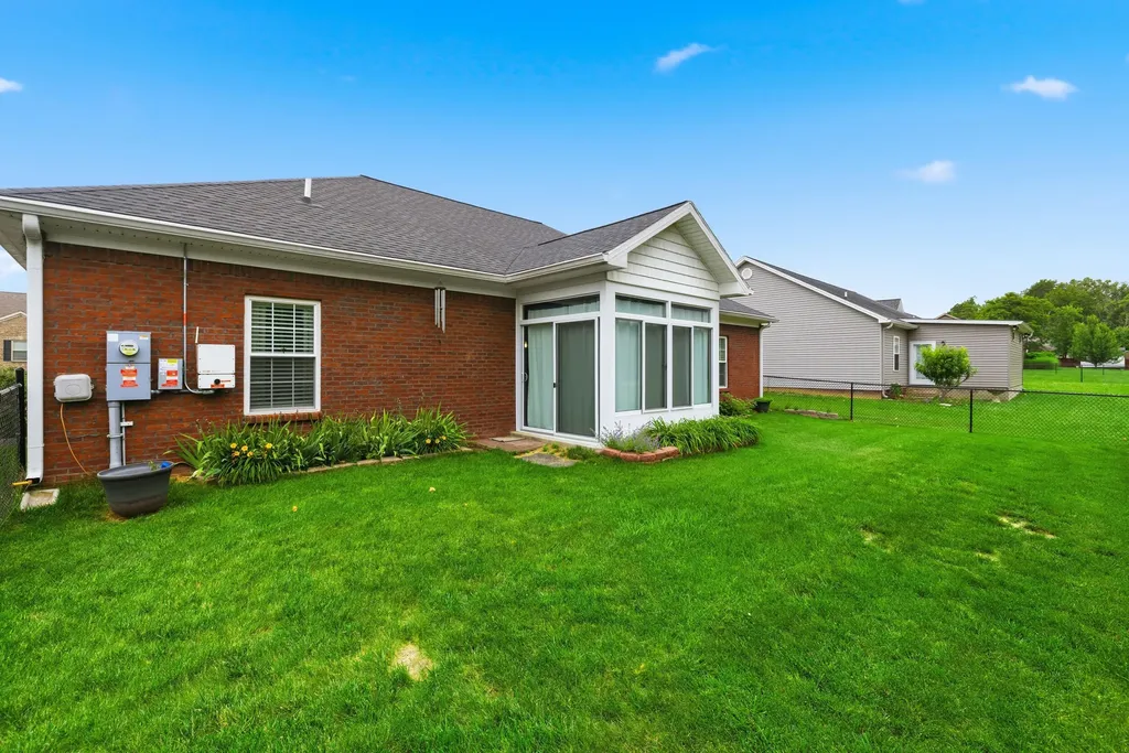 1040 Valhalla Drive Lawrenceburg KY 40342