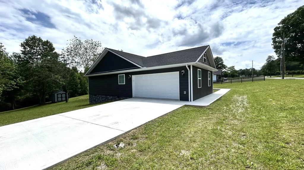 10 Nolan Drive Corbin KY 40701