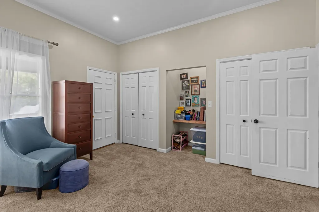 113 Locust Hill Drive Frankfort KY 40601