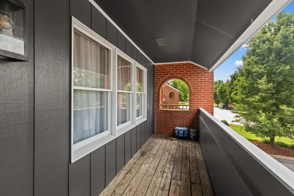 113 Locust Hill Drive Frankfort KY 40601