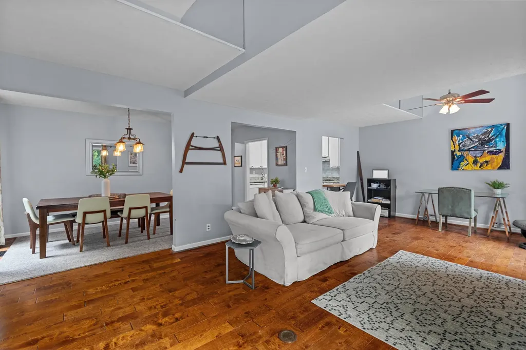 113 Locust Hill Drive Frankfort KY 40601