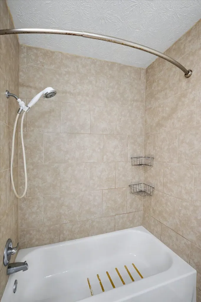 304 Oakwood Drive Lawrenceburg KY 40342