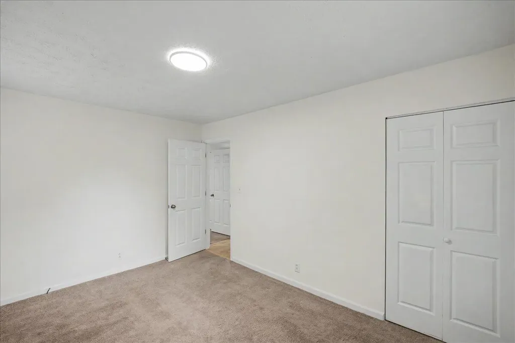 304 Oakwood Drive Lawrenceburg KY 40342