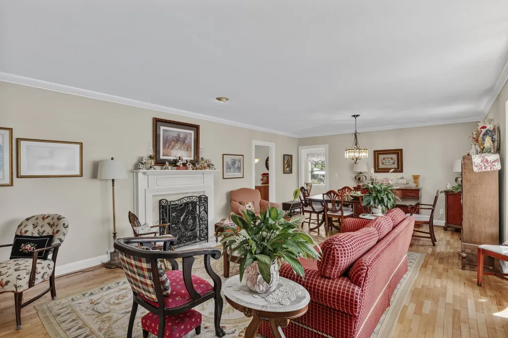 138 Country Lane Frankfort KY 40601