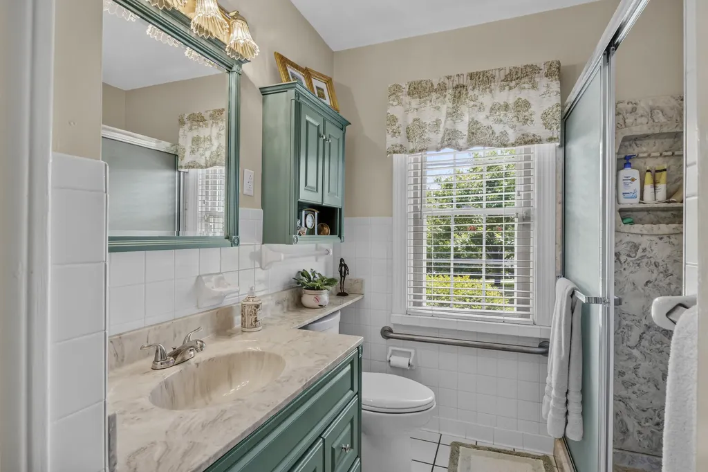 138 Country Lane Frankfort KY 40601