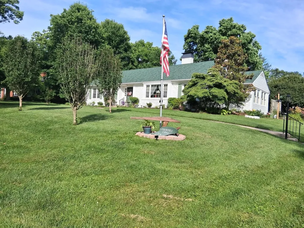 138 Country Lane Frankfort KY 40601